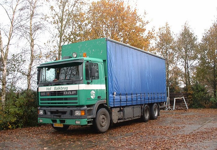 DAF 95.400 — ombouw open naar taut (4)